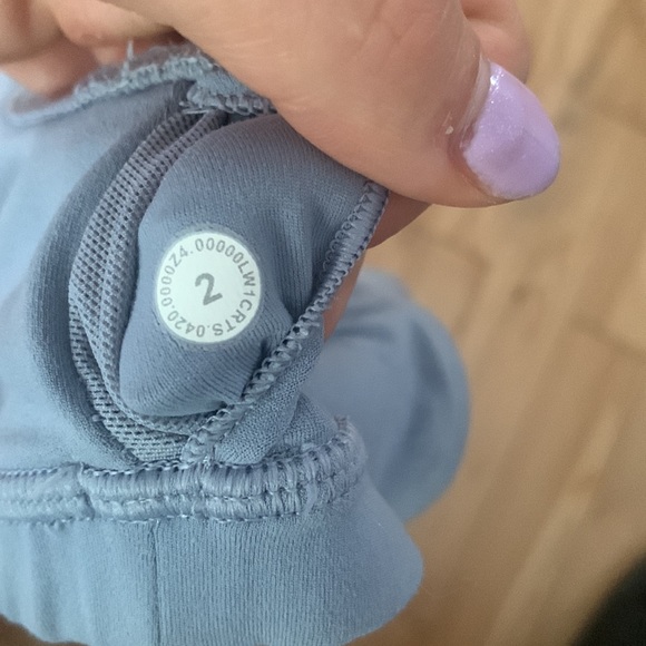 Lululemon align tank - Picture 3 of 3